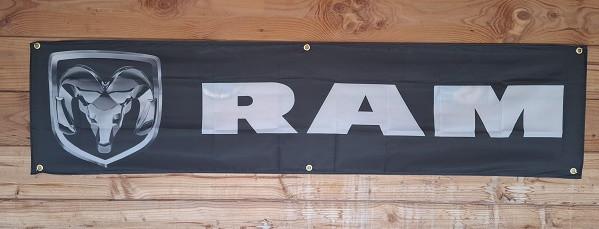 RAM Banner/Vlag
