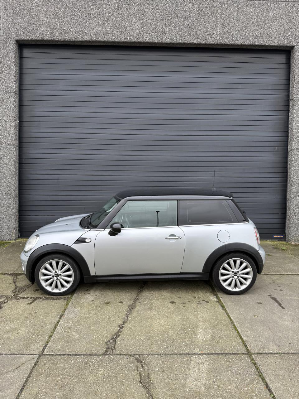 Mini Cooper 1.6 Automaat 114DKM 2008