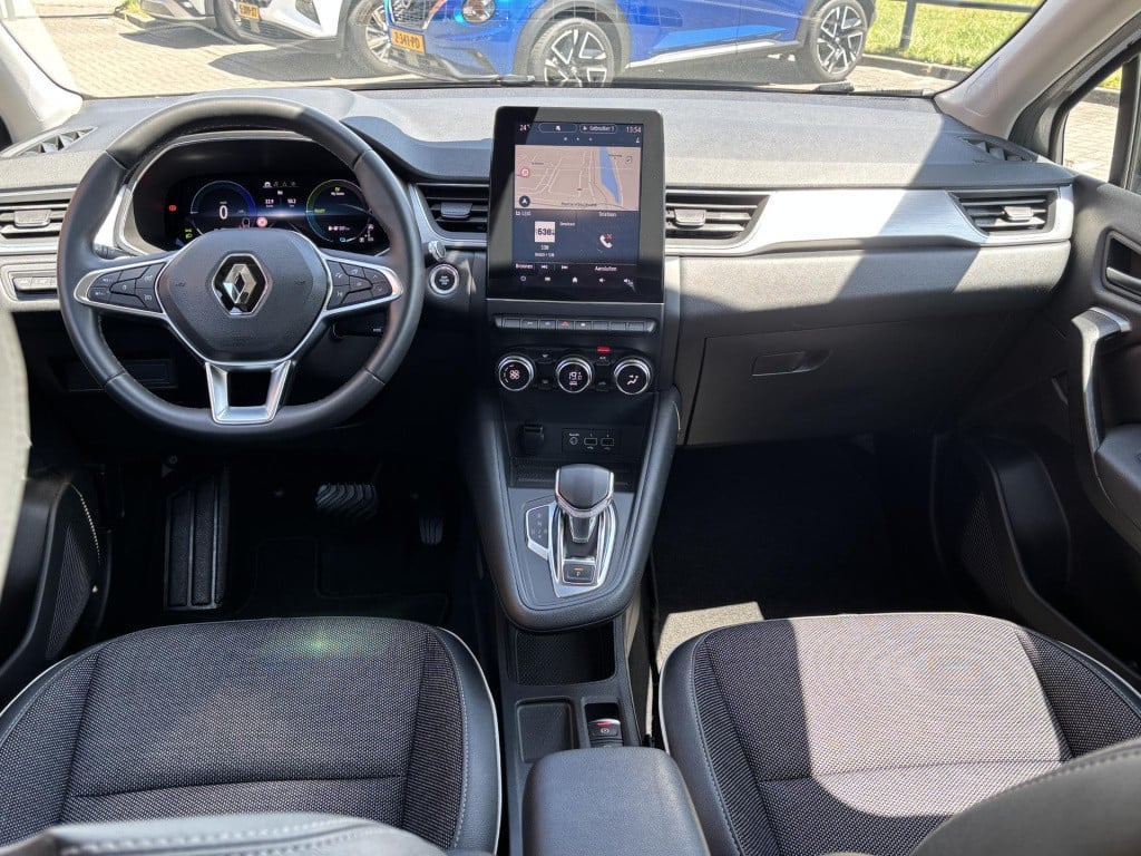 Renault Captur 1.6 e-tech plug-in hybrid 160 intens
