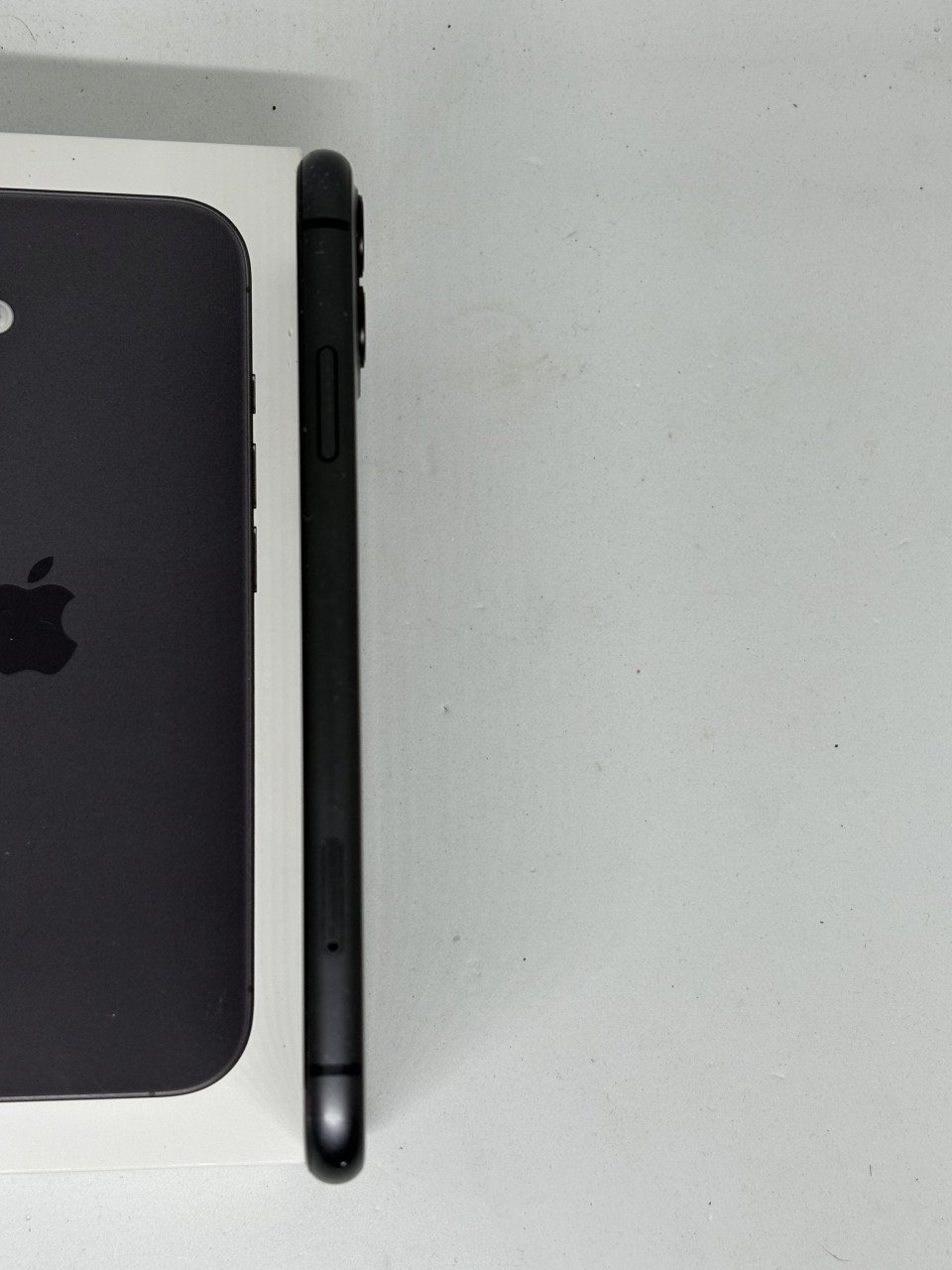 IPhone 11 zwart 64GB
