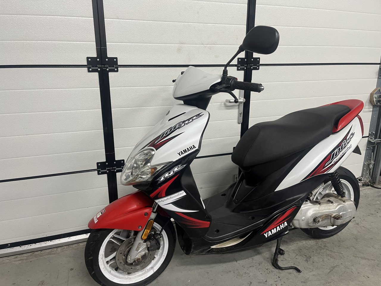 Yamaha Jog RR brom scooter watergekoeld