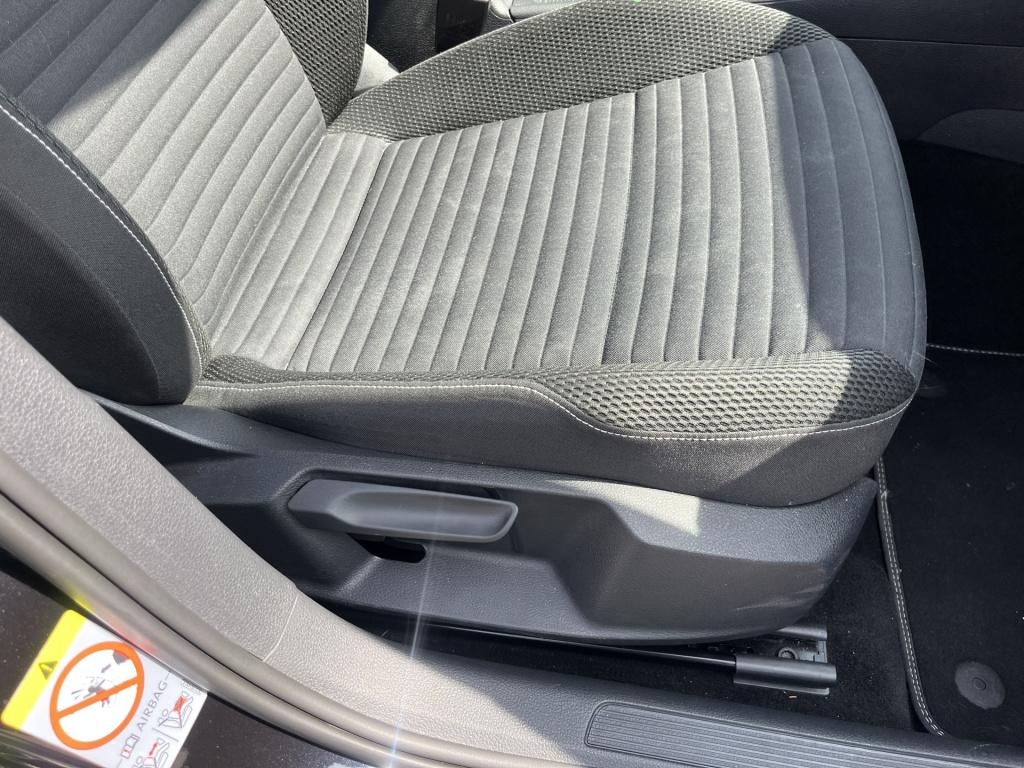Volkswagen Golf 1.2 tsi cup edition 85 dkm navi