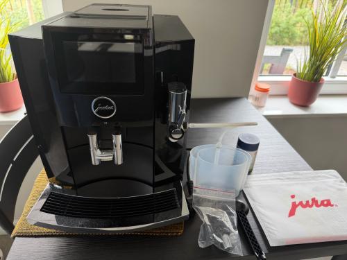 Keurig onderhouden Jura S8 EA piano black