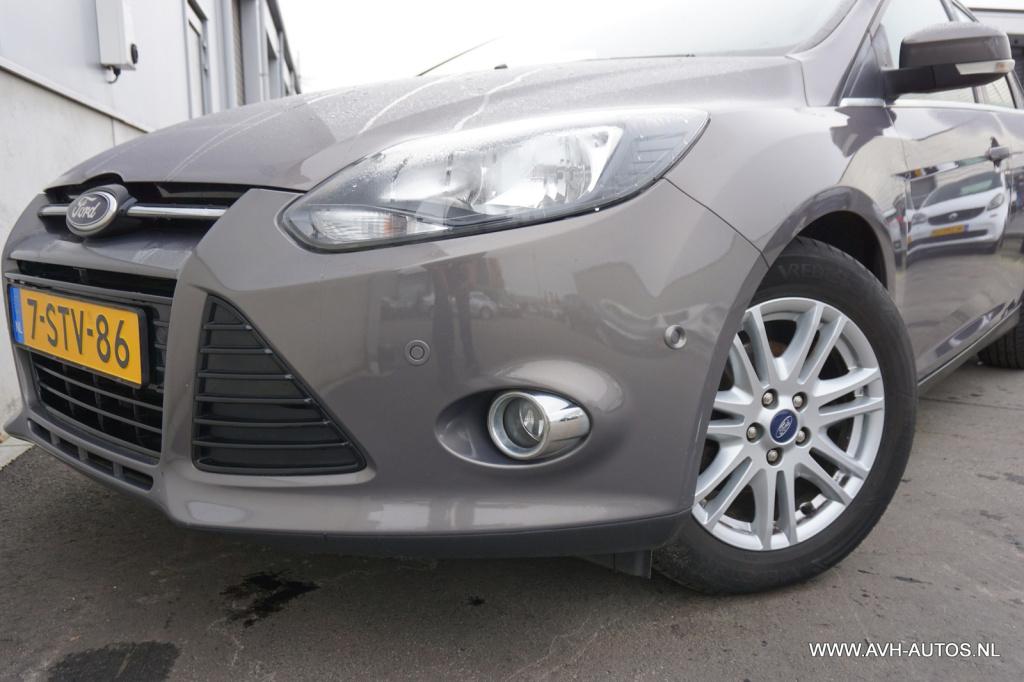 Ford Focus wagon 1.0 ecoboost edition plus