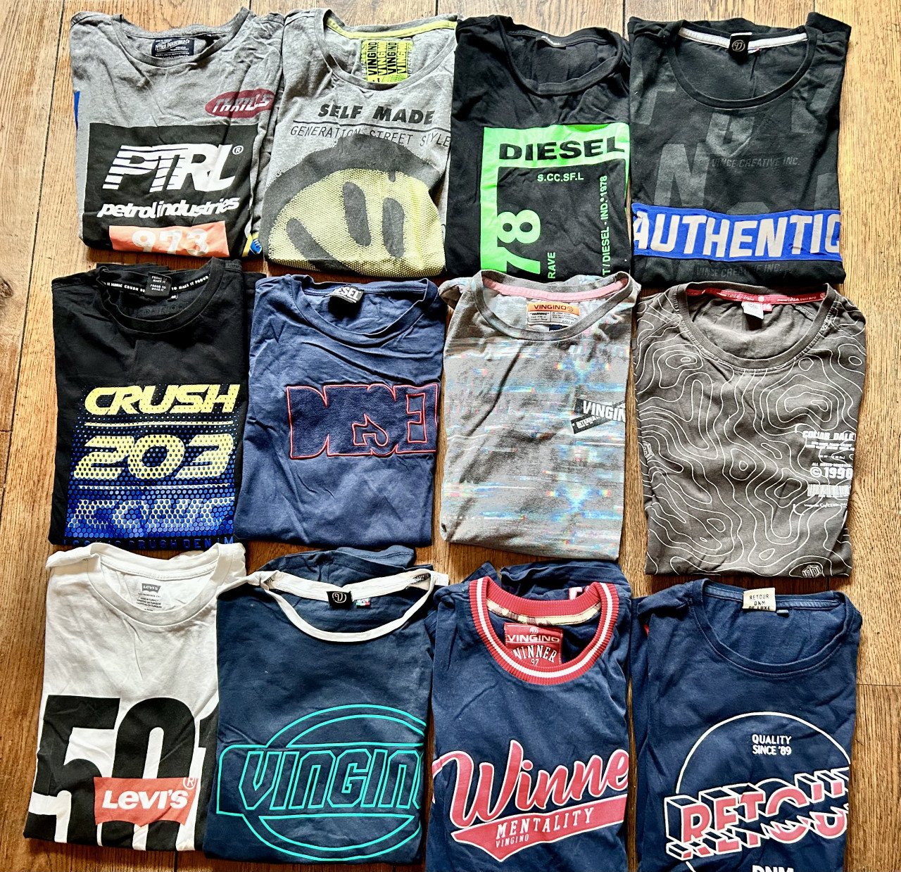 12 T-shirts Vingino/Retour/Diesel/Levi’s/Petrol