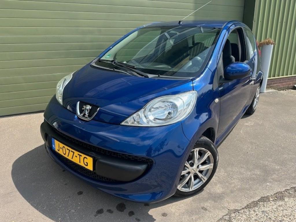 Peugeot 107 1.0 - 12v xr airco