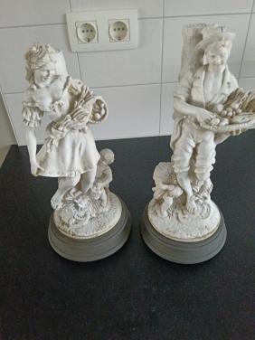 2 beelden