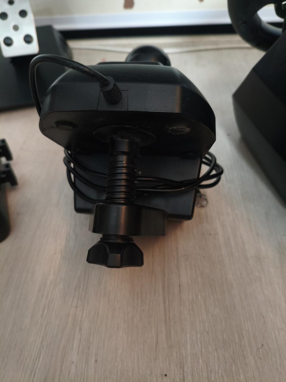 PXN V9 Racestuur met pedalen en shifter