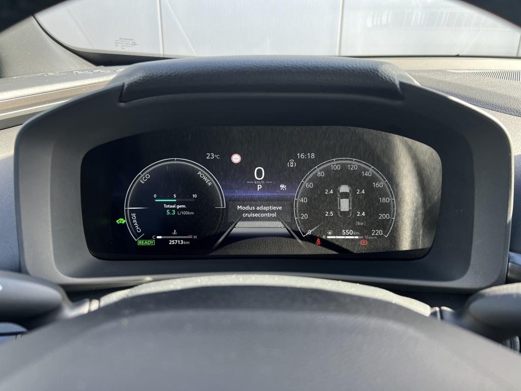 Toyota C-hr 1.8 hybrid 140 dyn