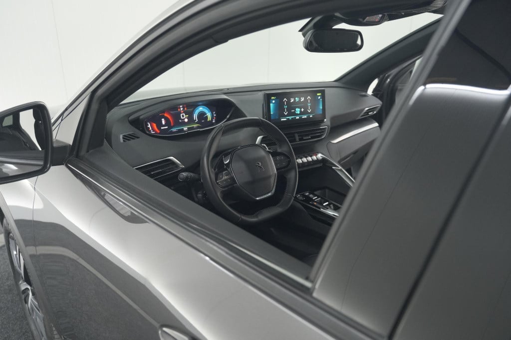 Peugeot 3008 1.6 hybrid 225 allure pack business | camera | navigatie | app