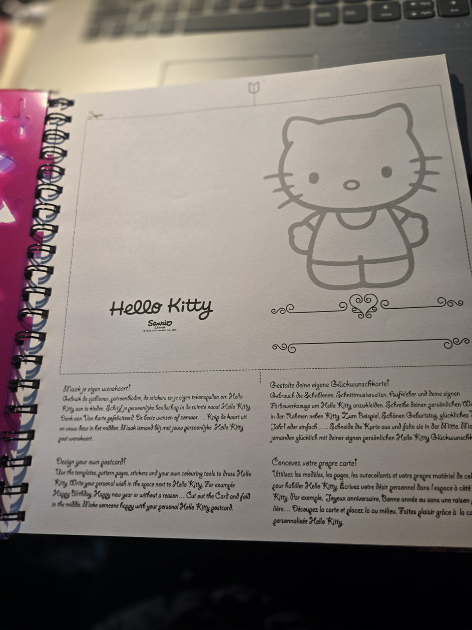 Hello Kitty Design Studio en Ringmap 24-rings A4