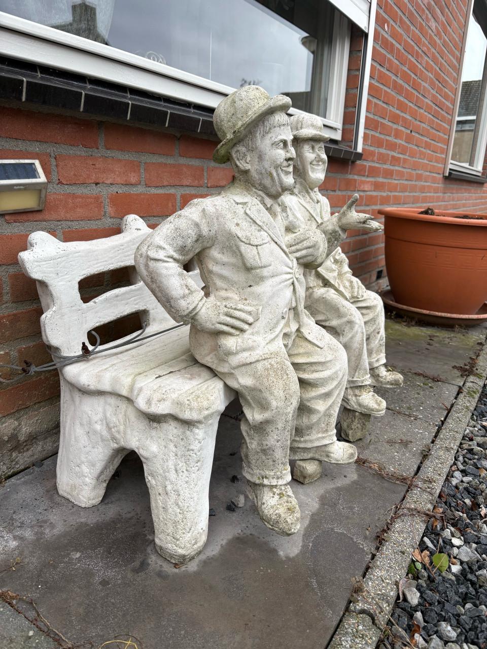 “Laurel en Hardy” op een bankje