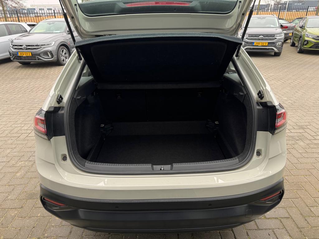 Volkswagen Taigo 1.0 tsi life business * carplay * stoelverwarming * pdc 2x