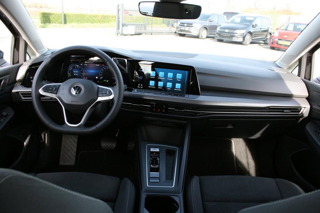 Volkswagen Golf 1.4 ehybrid style