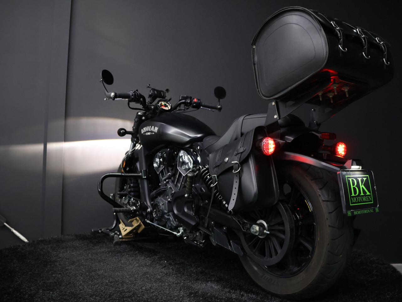 SCOUT BOBBER | Dr. Jekill & Mr. Hyde | BTW Motor