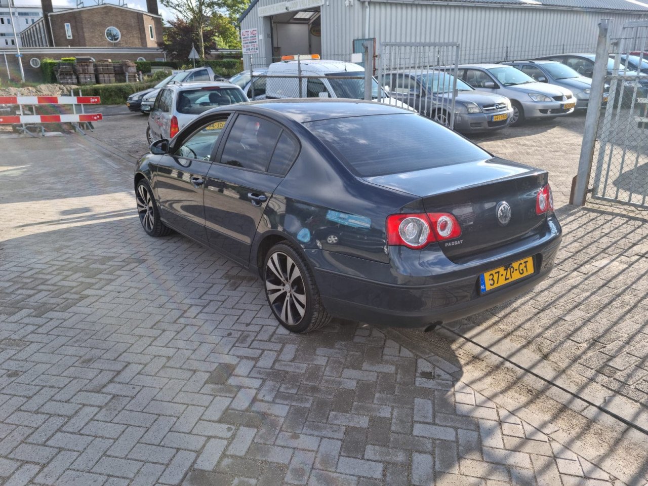 Vw passat 1.6i 102pk bj 2008 233.000km zeer mooi € 4.499,-