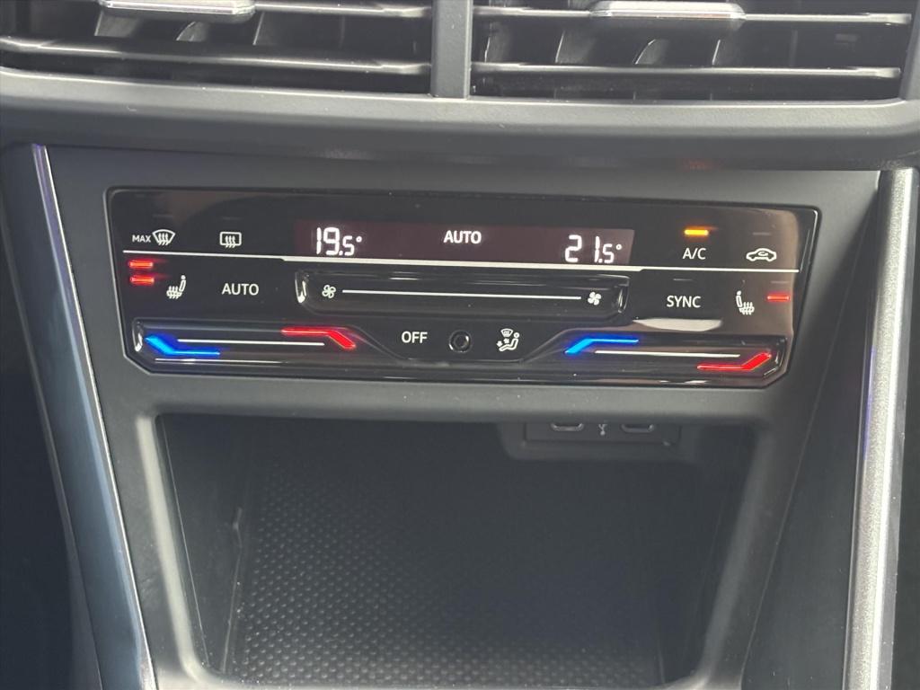 Volkswagen Taigo 1.0 tsi 110pk dsg-7 life business| iq -led light|dode hoek