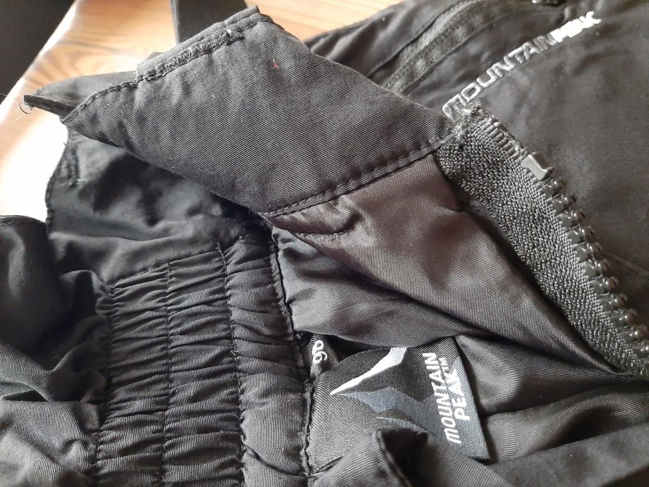 MOUNTAINPEAK BROEK - GEWATEERD - KLEUR ZWART - MAAT 98 .