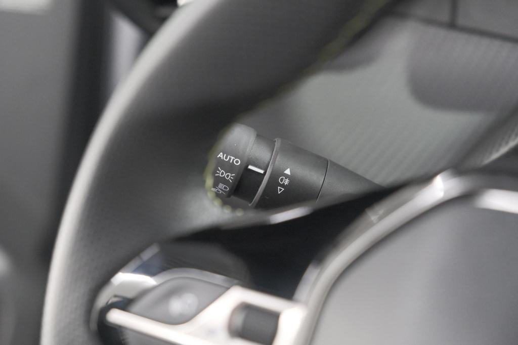 Peugeot E-2008 ev gt 50 kwh | 3 fase | 360 camera | adaptieve cruise contro