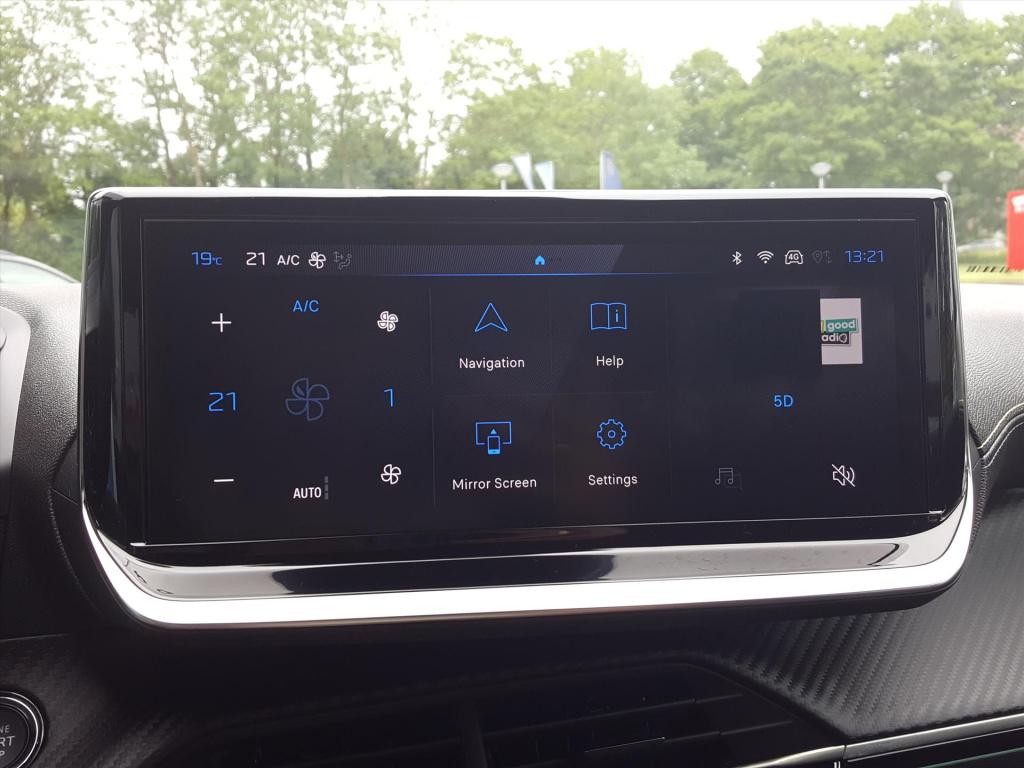 Peugeot E-2008 ev 54kwh 156pk gt |navi|bt|camera 360°|cruise&climate contro