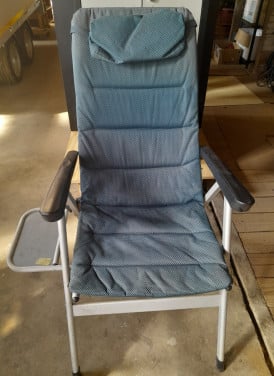 Diverse tuinstoelen  zijn  geheel inklapbaar v.a € 2,00 p st
