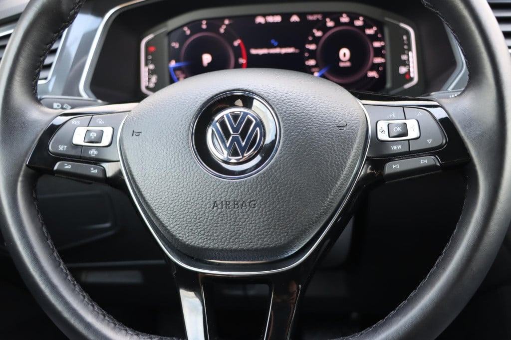 Volkswagen Tiguan Allspace 1.5 tsi 150pk dsg highline business r-line 150pk