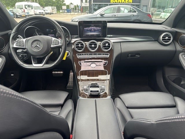 Mercedes-Benz C-Klasse 180 ambition l amg l panoromadak l luchtvering airma