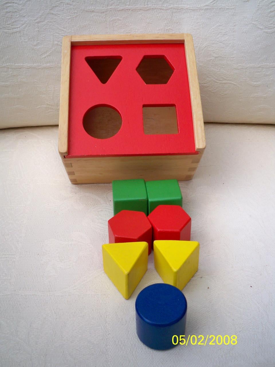 Houten vormenstoof / blokkendoos