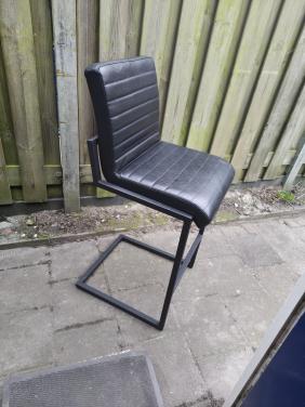 Bar Stoelen