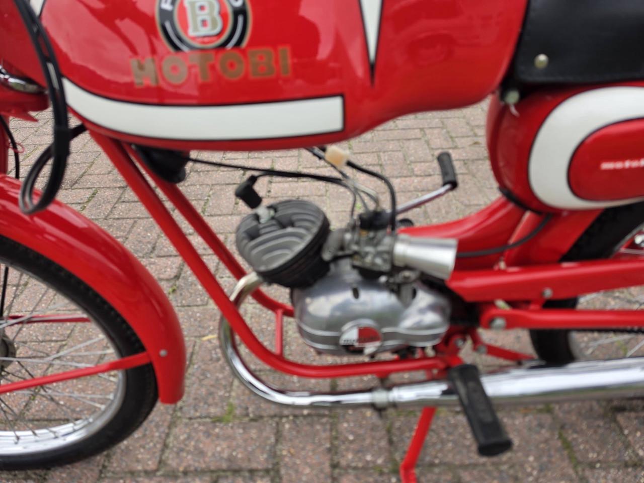 TE KOOP – 2 PRACHTIGE ITALIAANSE BROMMERKLASSIEKERS