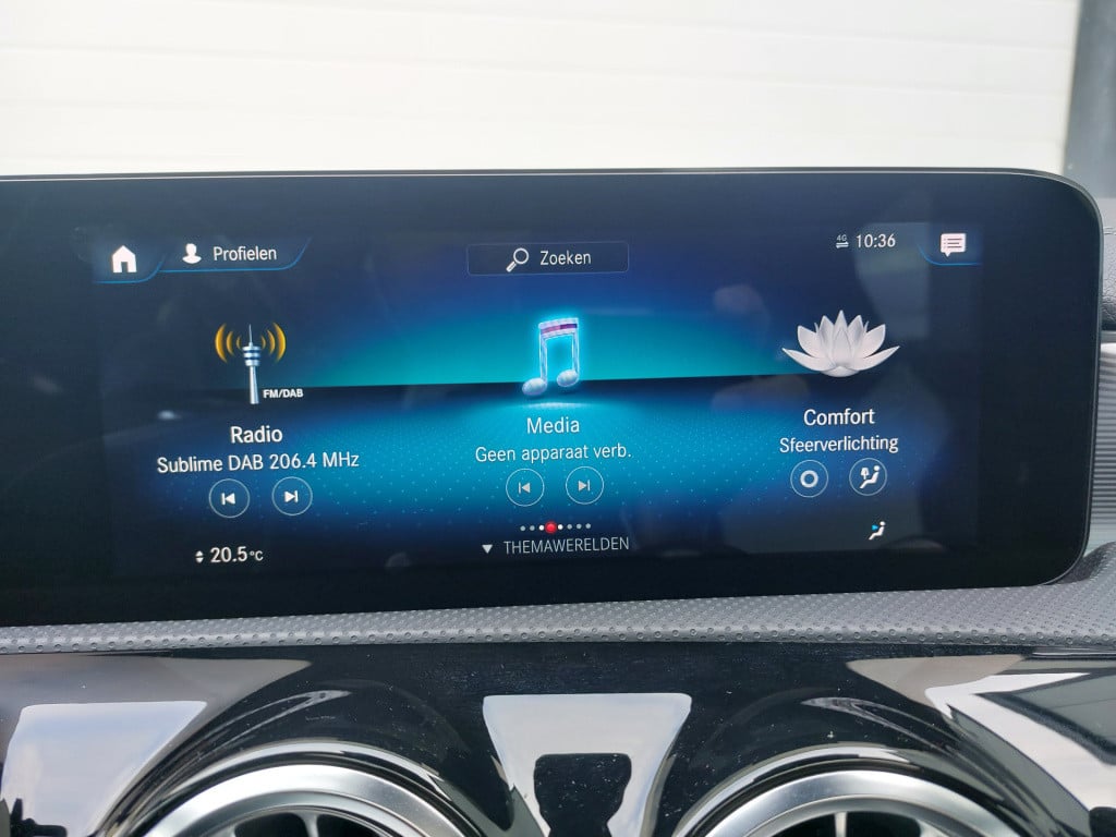 Mercedes-Benz Cla shooting brake 250 premium plus | zeer rijk uitgerust