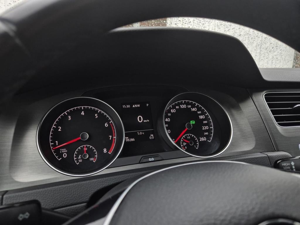 Volkswagen Golf 1.2 tsi comfortline /1e eigenaar / automaat / massagestoel 