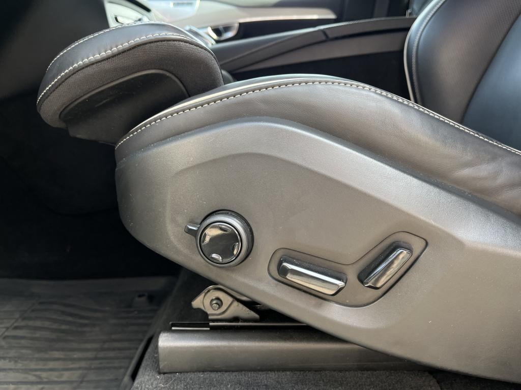 Volvo XC90 2.0 t8 plug-in hybrid awd ultimate dark | luchtvering | bowers &