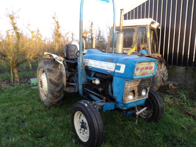 Ford 3000 met maaier
