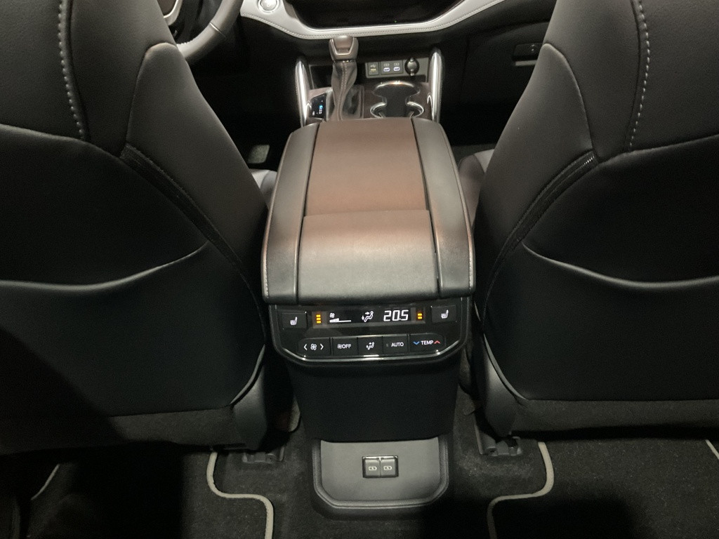 Toyota Highlander awd 2.5 highpower premium | full option |