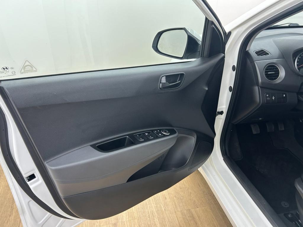 Hyundai I 10 occasion 1.0i comfort | wit | tweedehands hyundai i10 | airco 