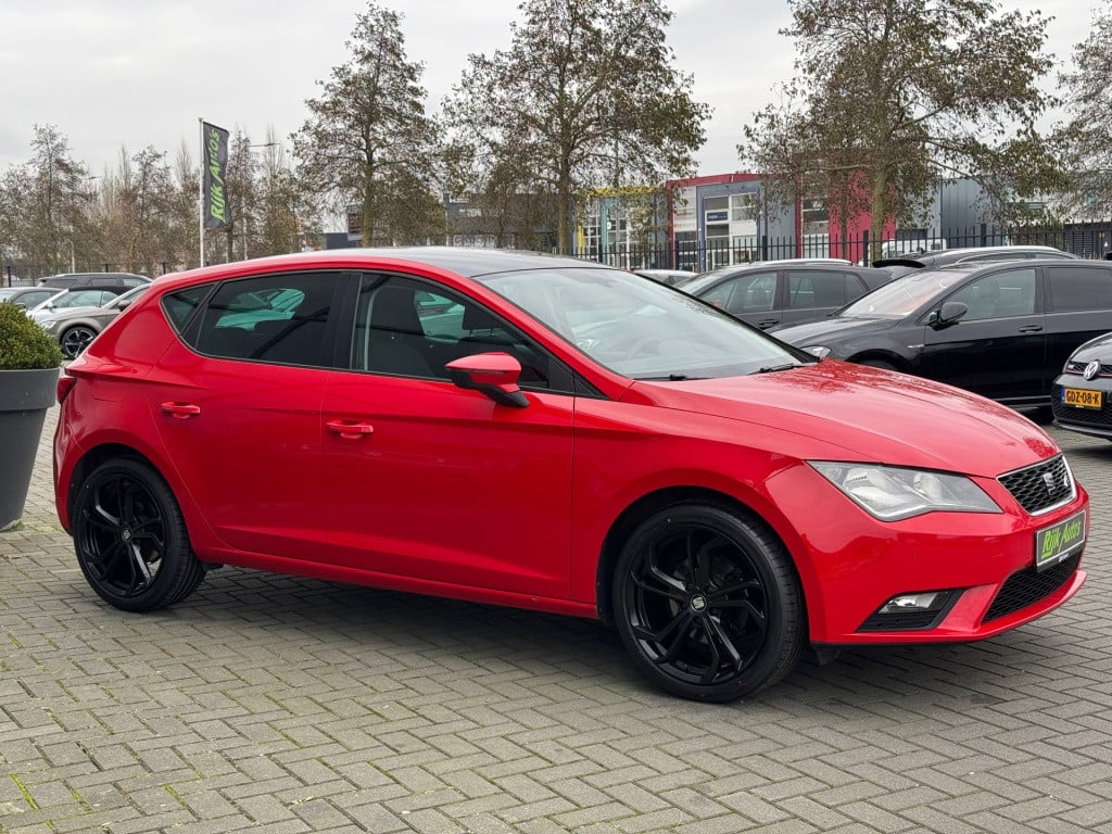 Seat Leon 1.2 tsi style * cruise control * navigatie * clima * pdc 2x