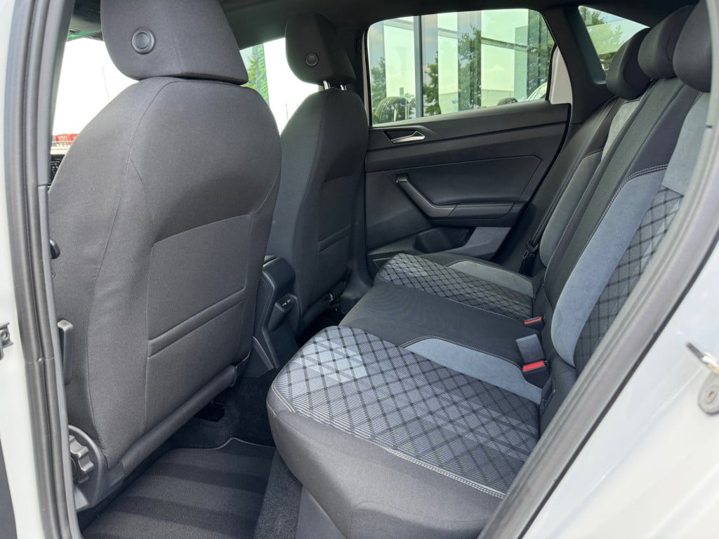 Volkswagen Taigo 1.0 tsi r-line * panoramadak * navigatie * camera * virtua