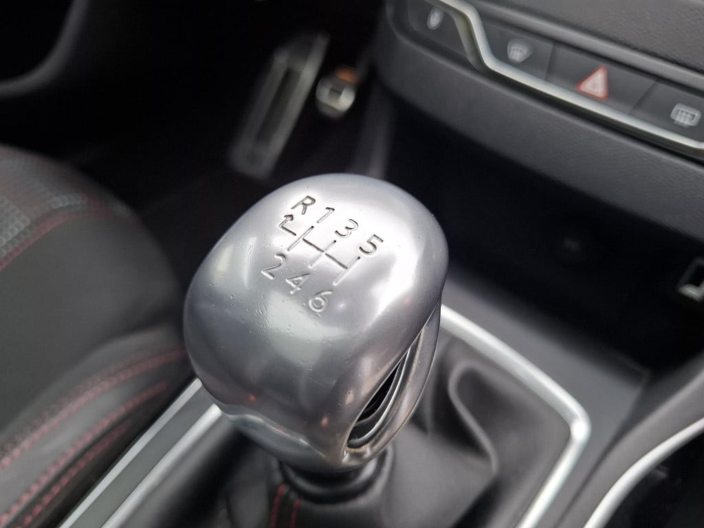 Peugeot 308 sw 130 gt-line pano/nav/cam/lmv