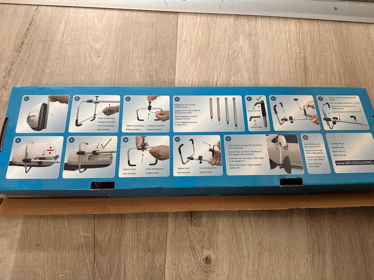 Te koop: universele 4 punts caravan spiegels