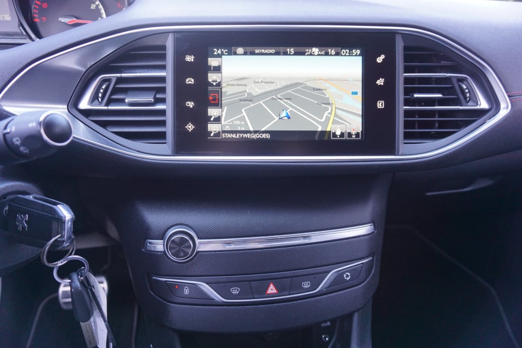 Peugeot 308 1.2 puretech gt-line automaat climate / navi / cruise / elektr.