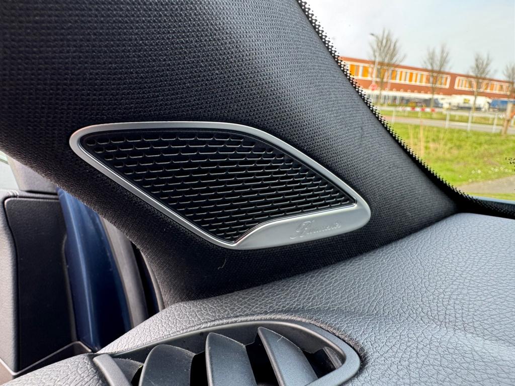 Mercedes-Benz 200-klasse glb amg night-pakket automaat , wegklapbare trekha