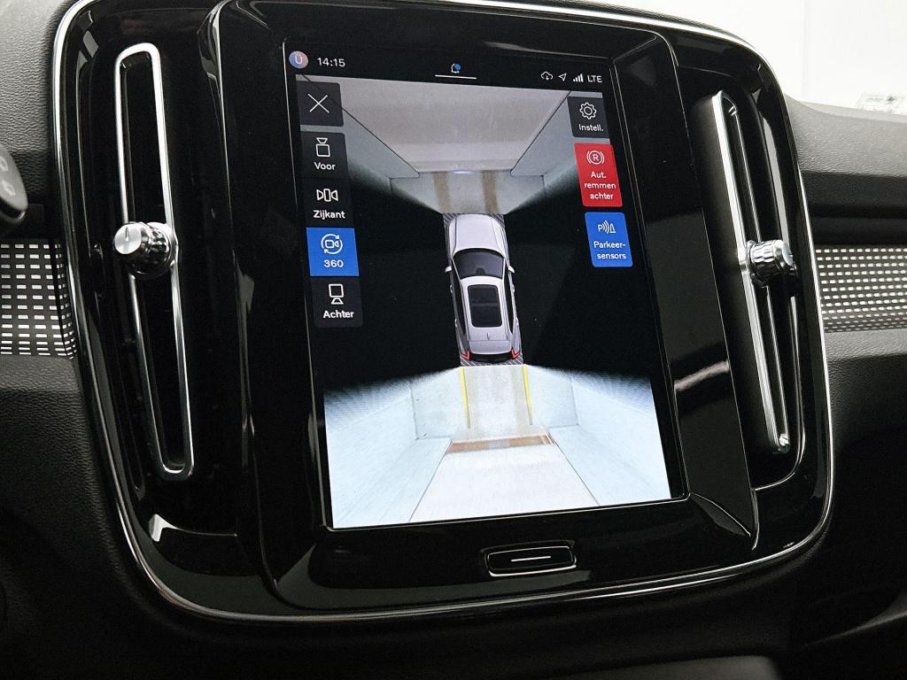 Volvo XC40 recharge p8 awd r-design | panoramadak | trekhaak | harman kardo