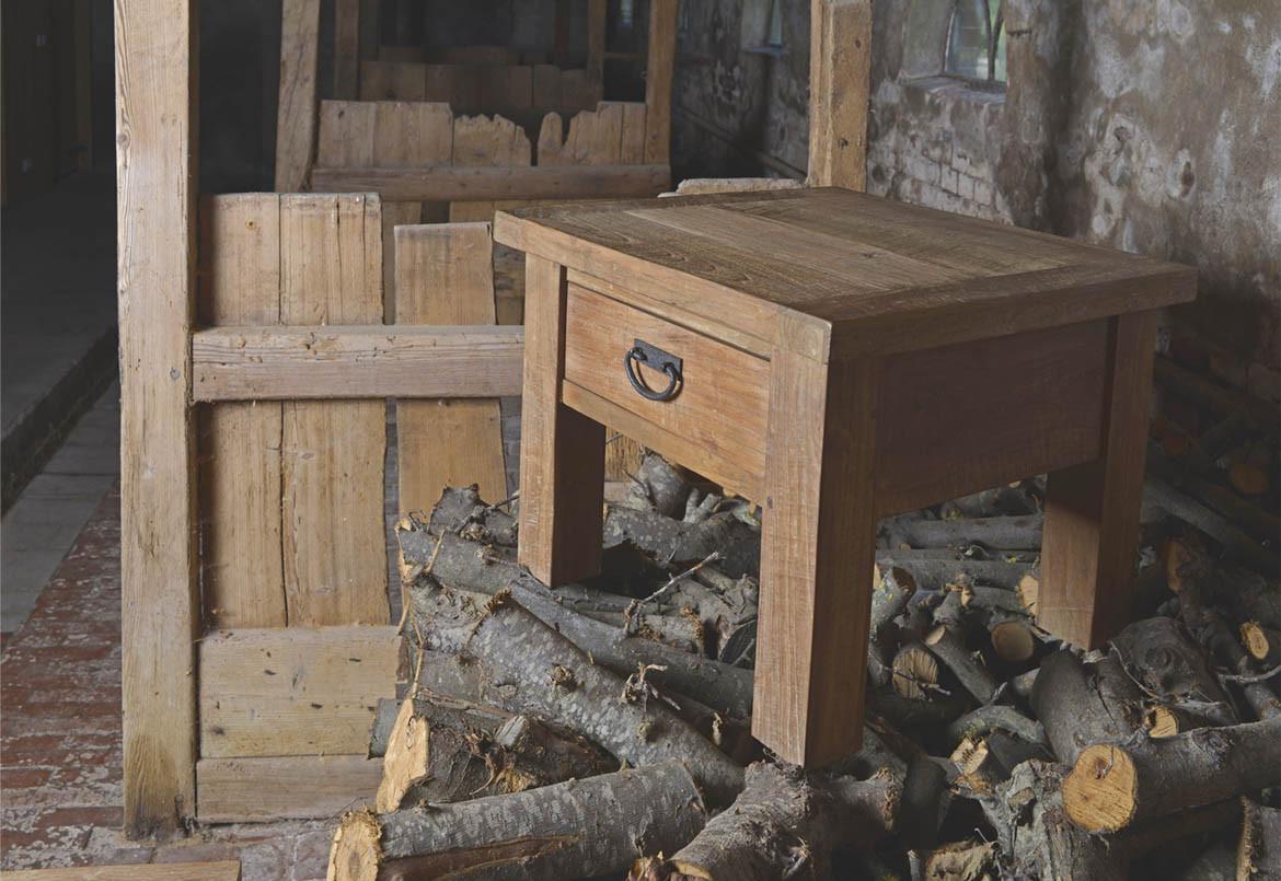 NIEUWE SALONTAFELS