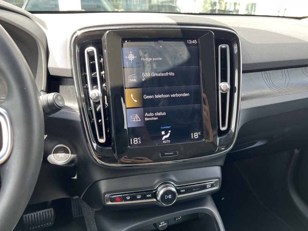 Volvo XC40 t4 211pk recharge plus bright| adap.cruise| leder| trekhaak| cam