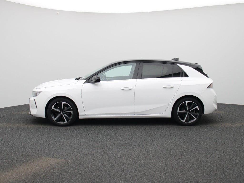 Opel Astra 1.2 business elegance | automaat | navigatie | camera | stoelver