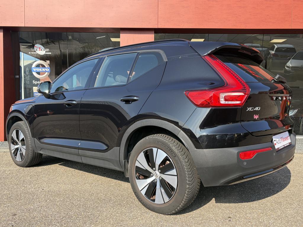 Volvo XC40 1.5 t4 plug-in hybrid plus dark