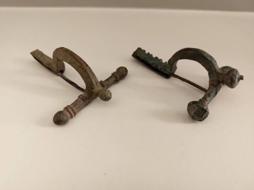 Kruisboogfibula 2 stuks