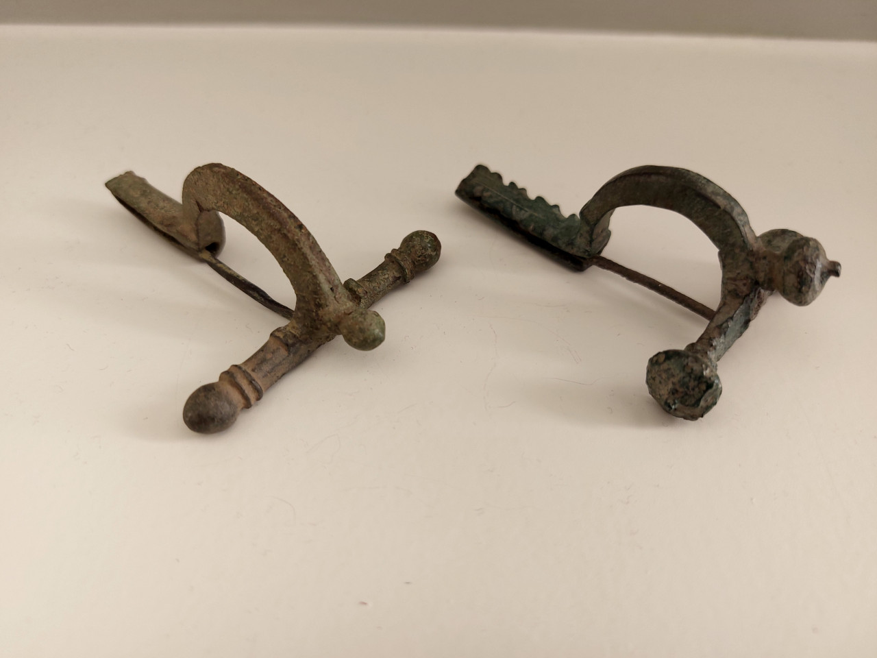Kruisboogfibula 2 stuks