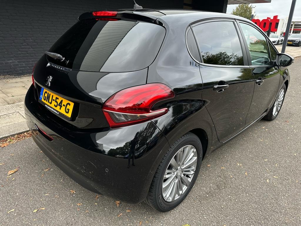 Peugeot 208 1.2 puretech allure